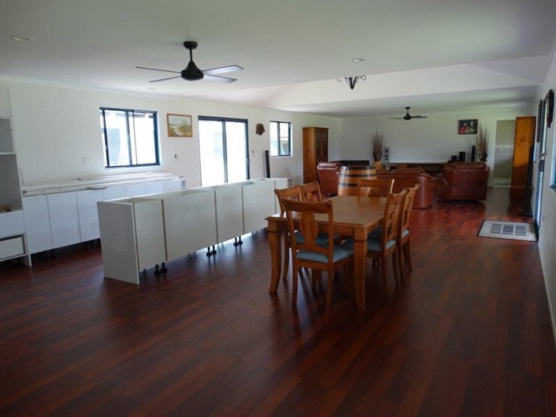 333 Muller Road, Baffle Creek QLD 4674