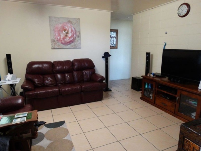 10A Beatrice Street, Walkervale QLD 4670