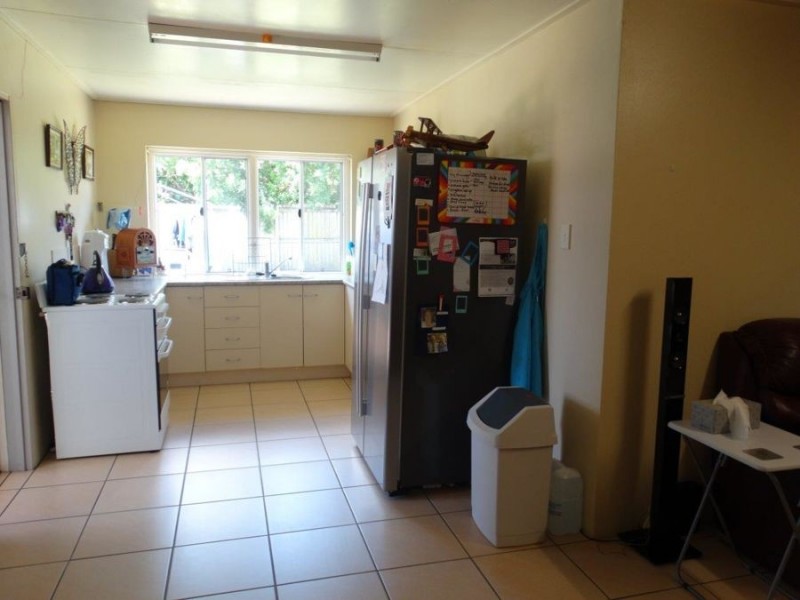 10A Beatrice Street, Walkervale QLD 4670