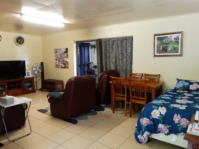 10A Beatrice Street, Walkervale QLD 4670