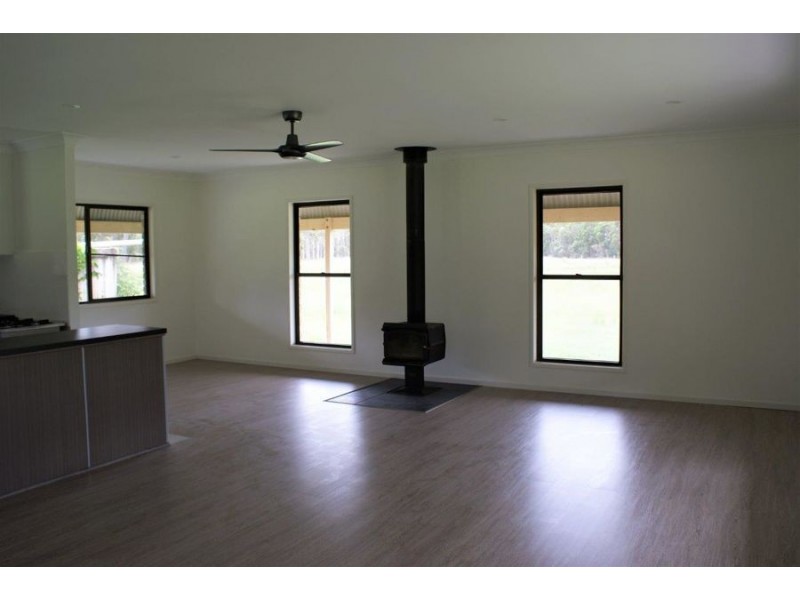 263 Fingerfield Road, Rules Beach QLD 4674