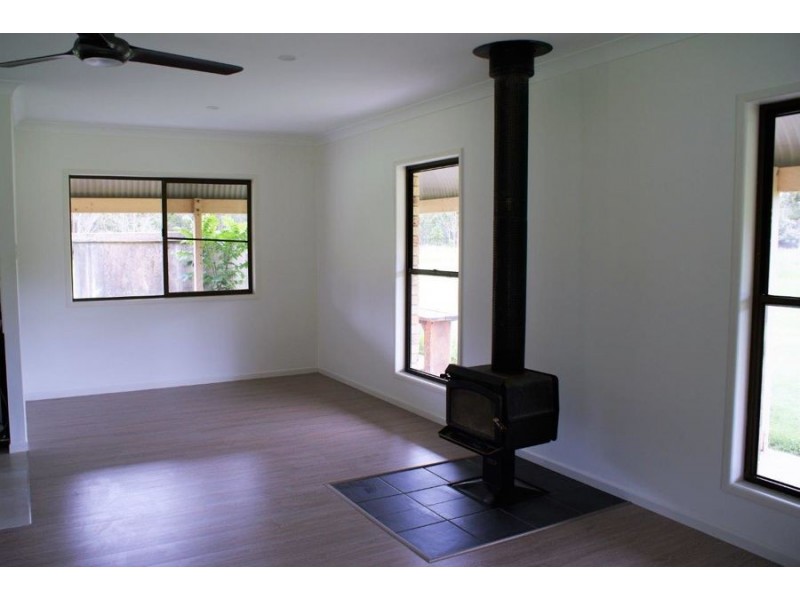263 Fingerfield Road, Rules Beach QLD 4674