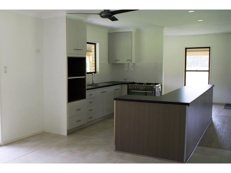 263 Fingerfield Road, Rules Beach QLD 4674