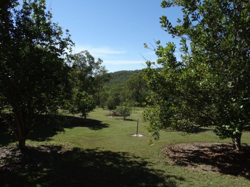 380 Baldaw Road, Captain Creek QLD 4677