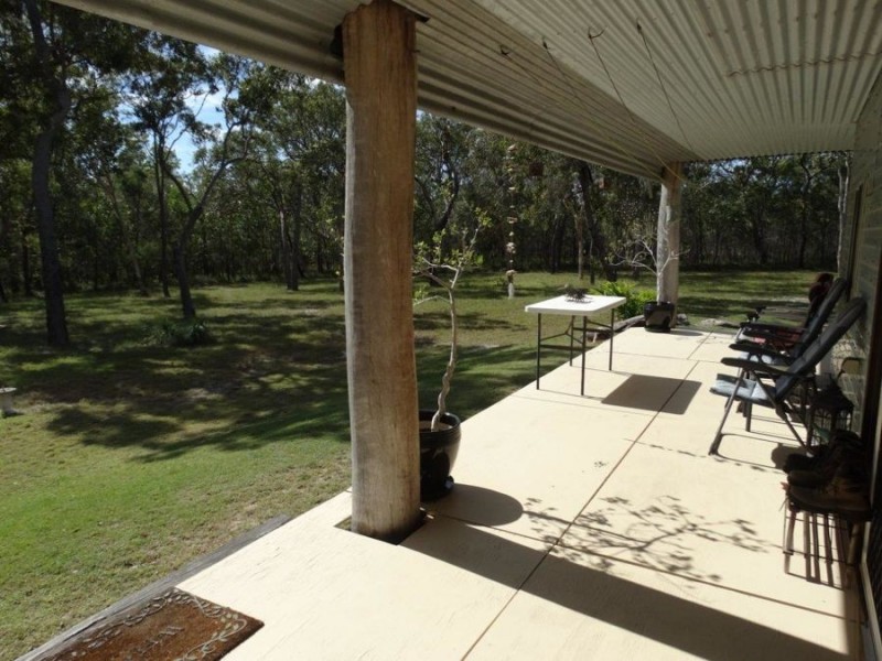 560 Matchbox road, Deepwater QLD 4674