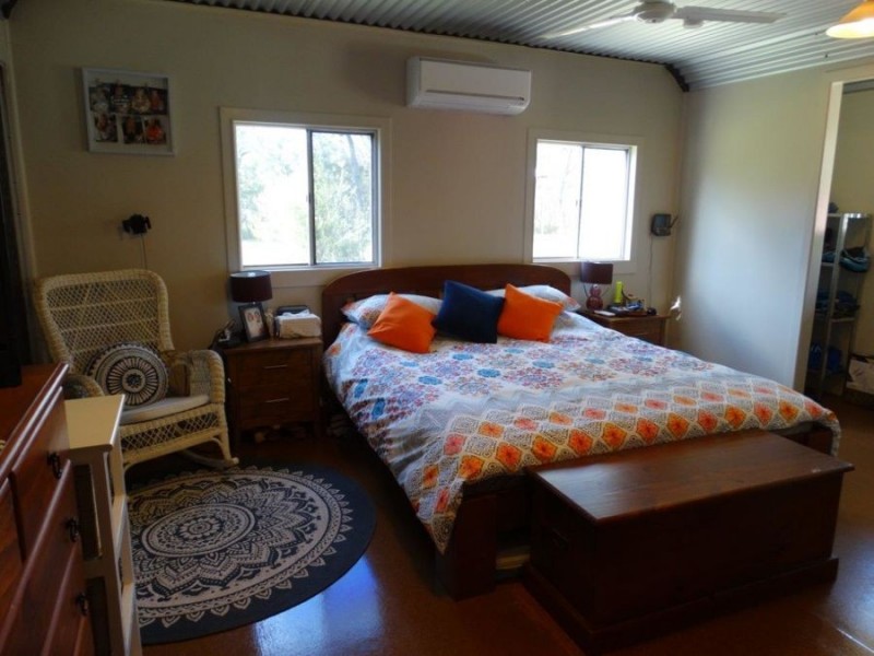 560 Matchbox road, Deepwater QLD 4674