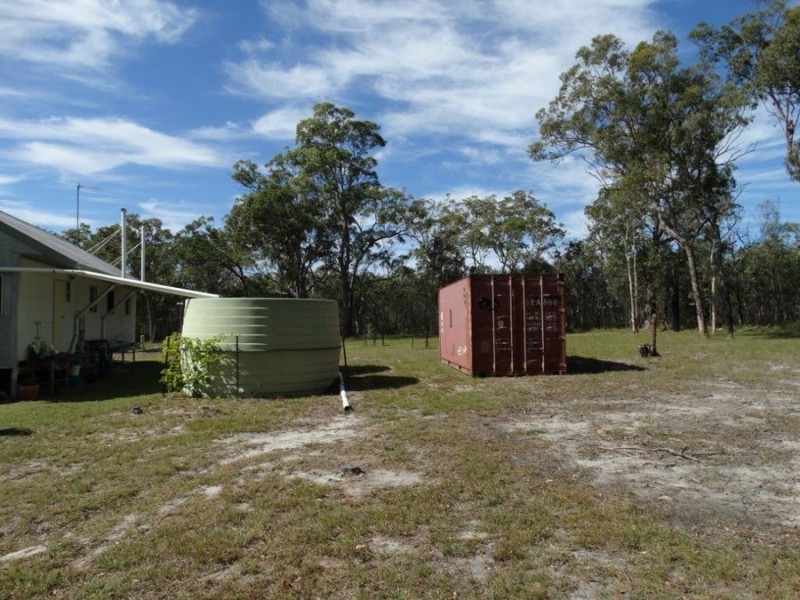 560 Matchbox road, Deepwater QLD 4674