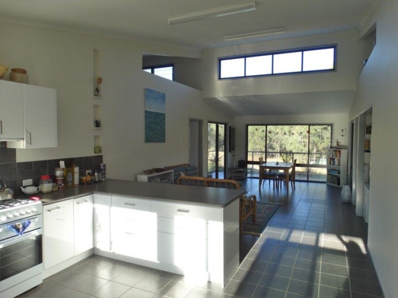 1079 Hills Road, Mount Maria QLD 4674