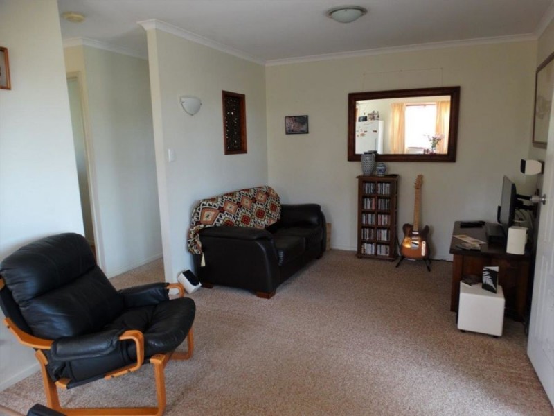 22 Blackall Street, Avondale QLD 4670