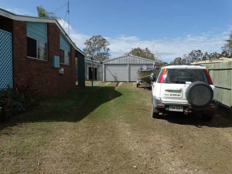 22 Blackall Street, Avondale QLD 4670