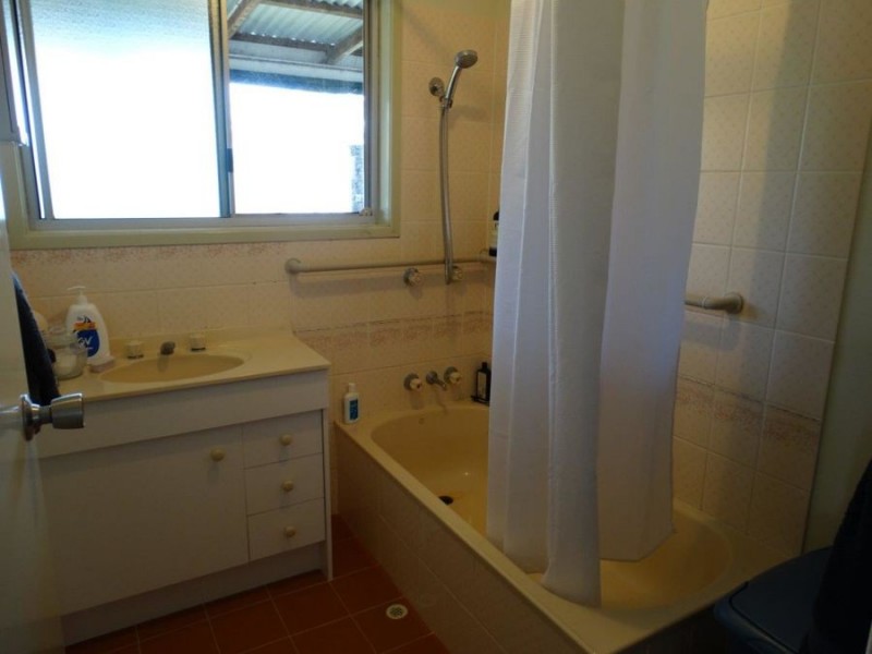 22 Blackall Street, Avondale QLD 4670