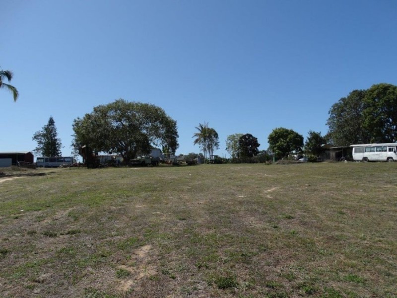 1392 Coast Road, Baffle Creek QLD 4674