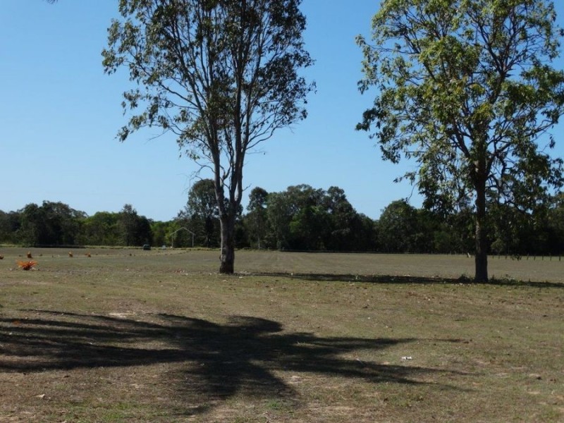 1392 Coast Road, Baffle Creek QLD 4674