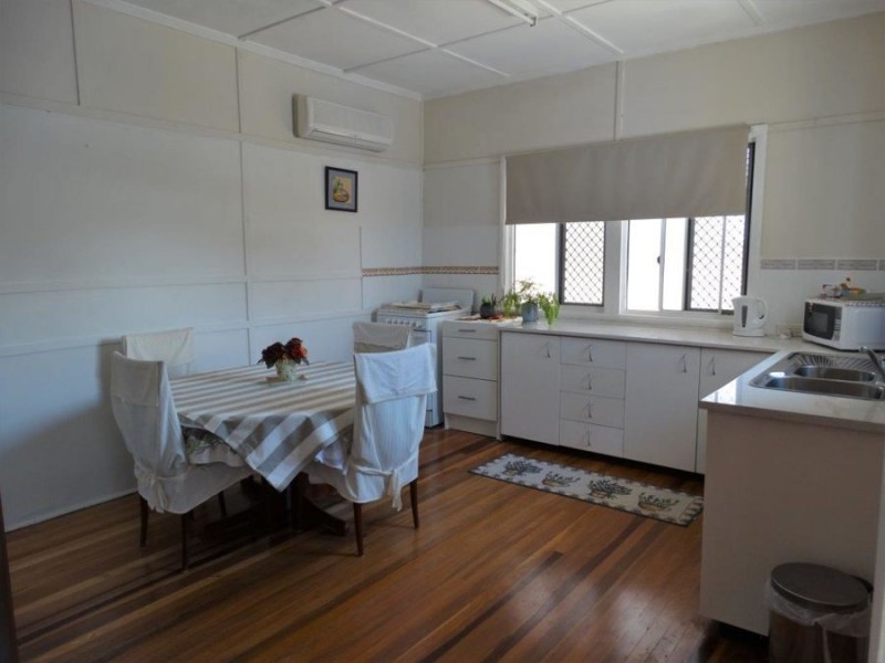 21 Starkey Street, Avondale QLD 4670