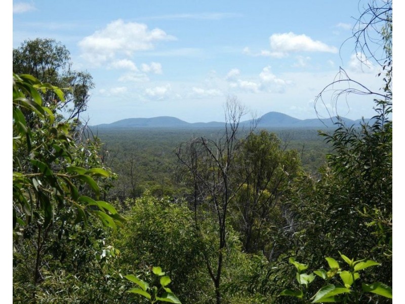 463 Matchbox Road, Deepwater QLD 4674