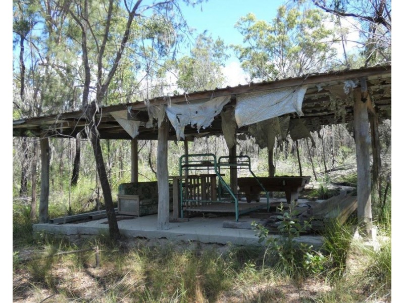 463 Matchbox Road, Deepwater QLD 4674