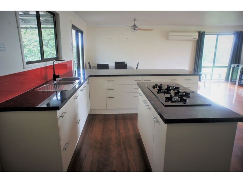 3727 Lowmead Road, Lowmead QLD 4676