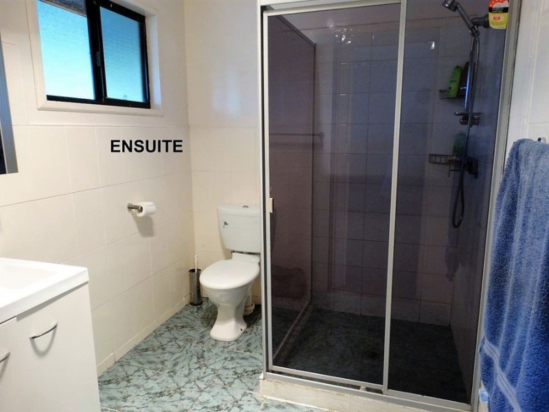 3727 Lowmead Road, Lowmead QLD 4676