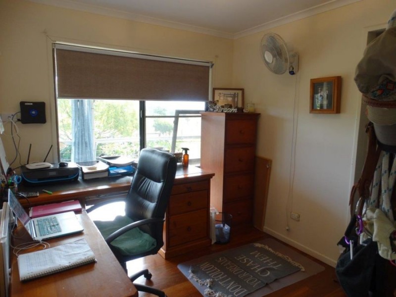 3727 Lowmead Road, Lowmead QLD 4676