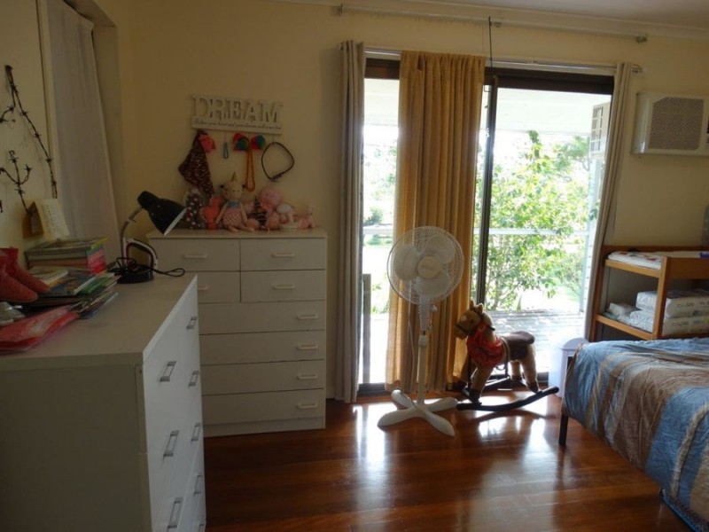 3727 Lowmead Road, Lowmead QLD 4676