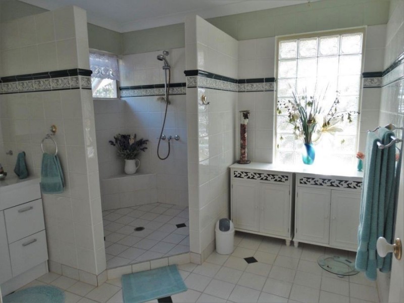 5 Petersens Road, Yandaran QLD 4673