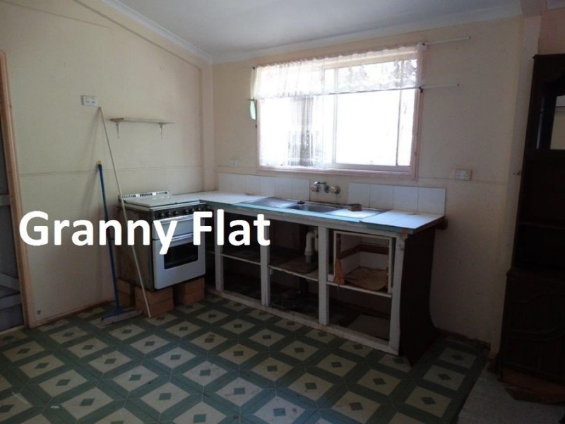 99 Deepwater Road, Deepwater QLD 4674