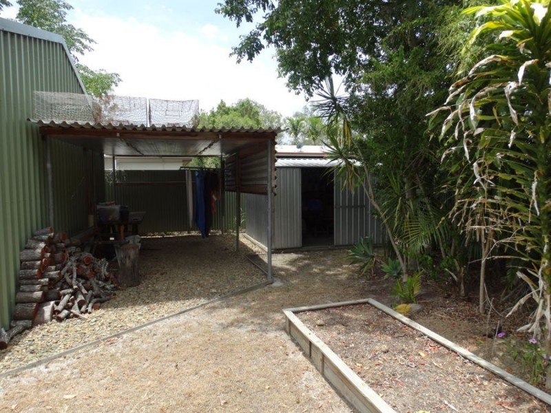 6 Henderson Street, Miriam Vale QLD 4677