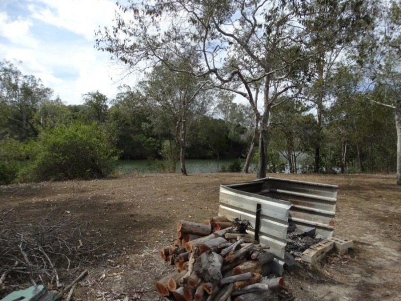 372 Coast Road, Baffle Creek QLD 4674