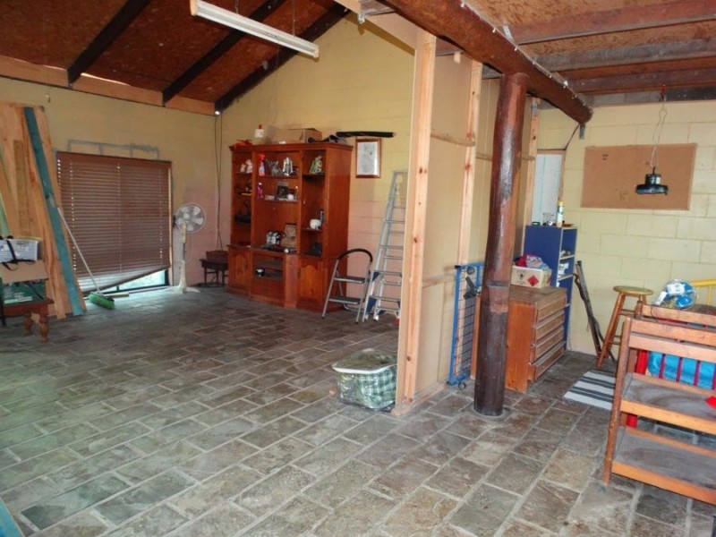 434 Cross Road, Euleilah QLD 4674