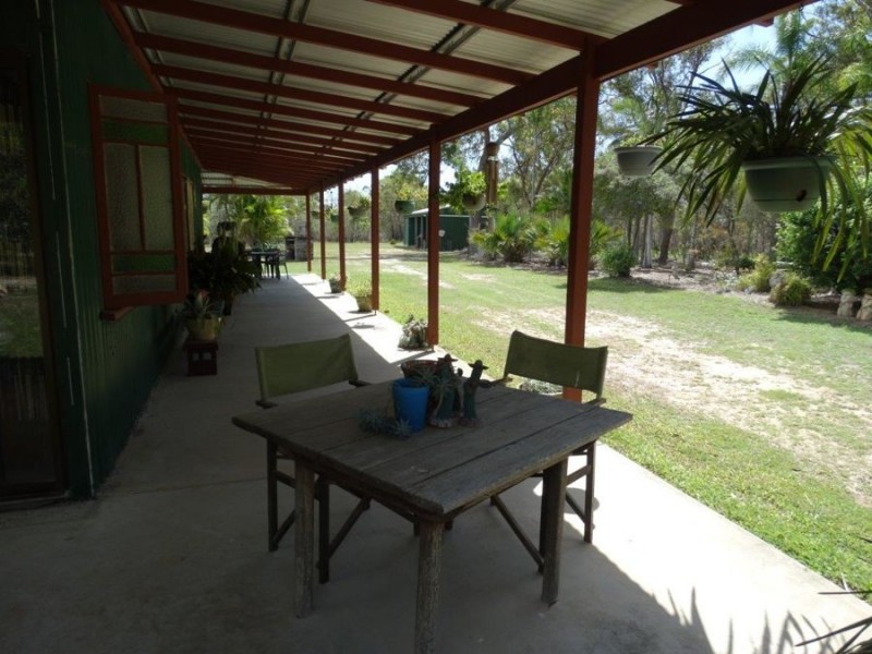334 Pacific Drive, Deepwater QLD 4674