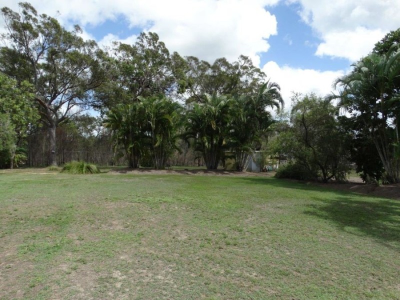 334 Pacific Drive, Deepwater QLD 4674