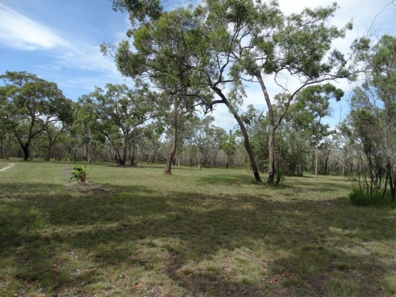 68 Oceania Court, Deepwater QLD 4674