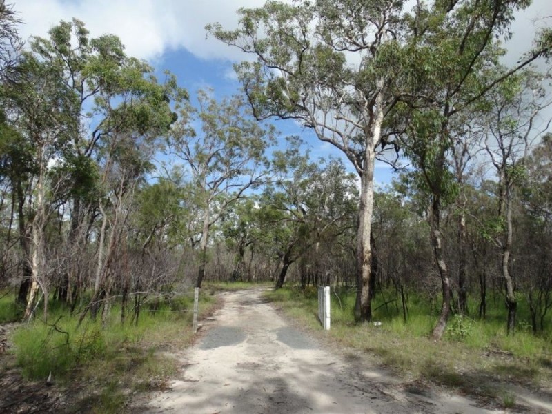 68 Oceania Court, Deepwater QLD 4674