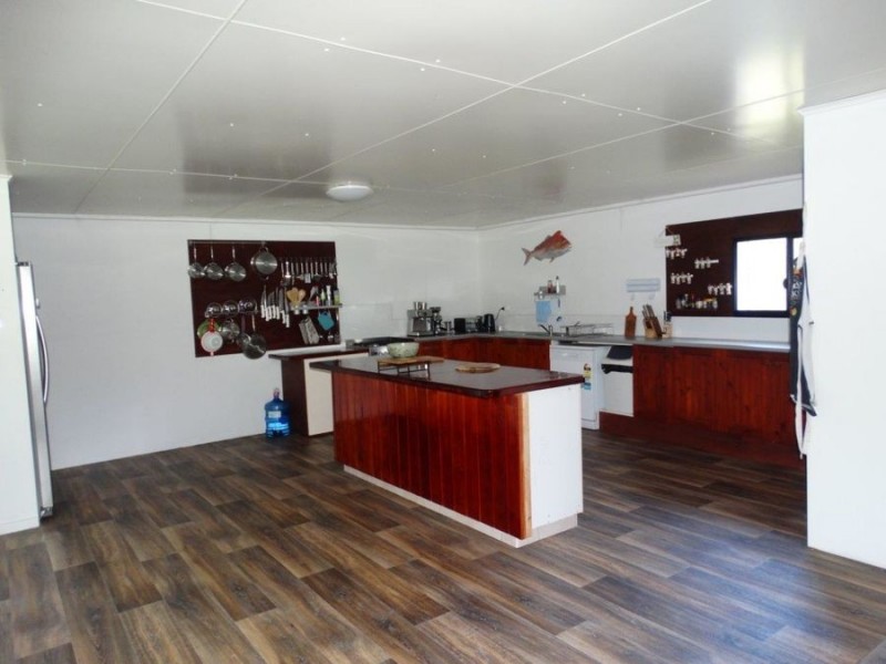 286 Matchbox Road, Deepwater QLD 4674