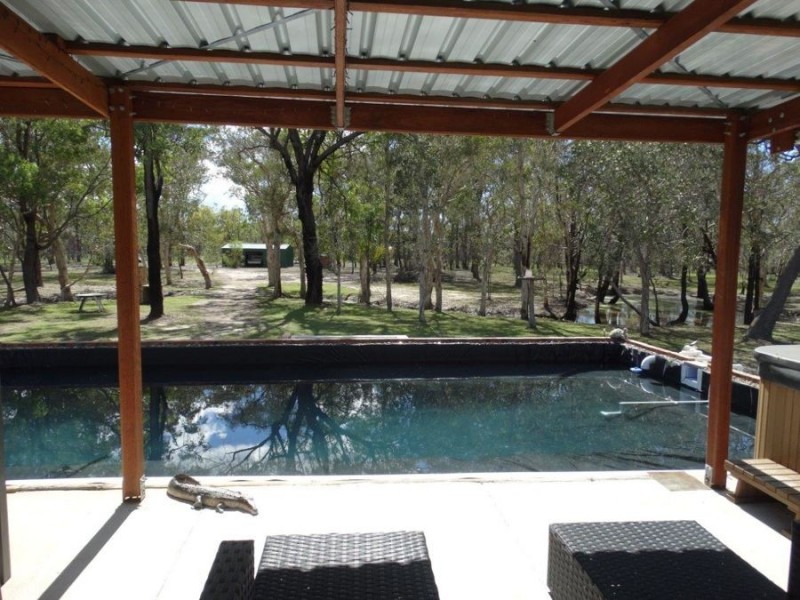 286 Matchbox Road, Deepwater QLD 4674