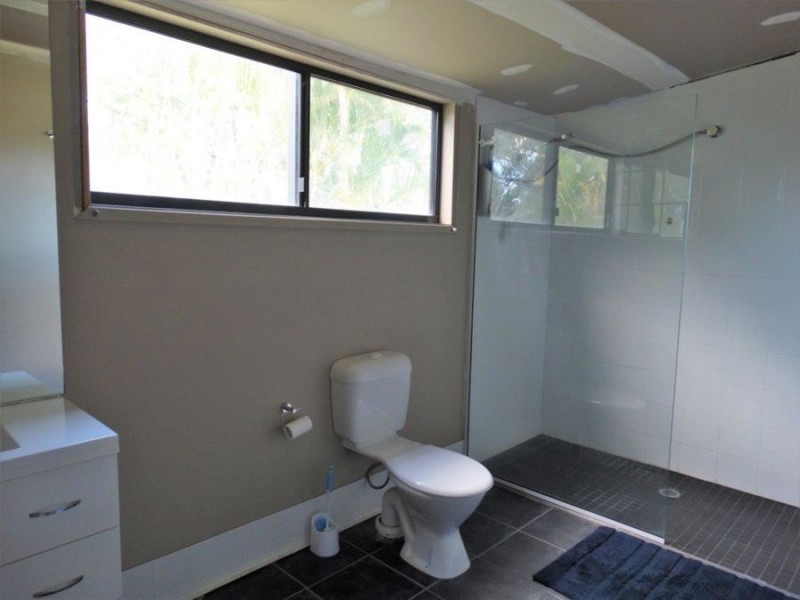 286 Matchbox Road, Deepwater QLD 4674