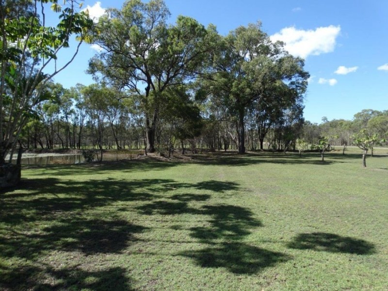 286 Matchbox Road, Deepwater QLD 4674