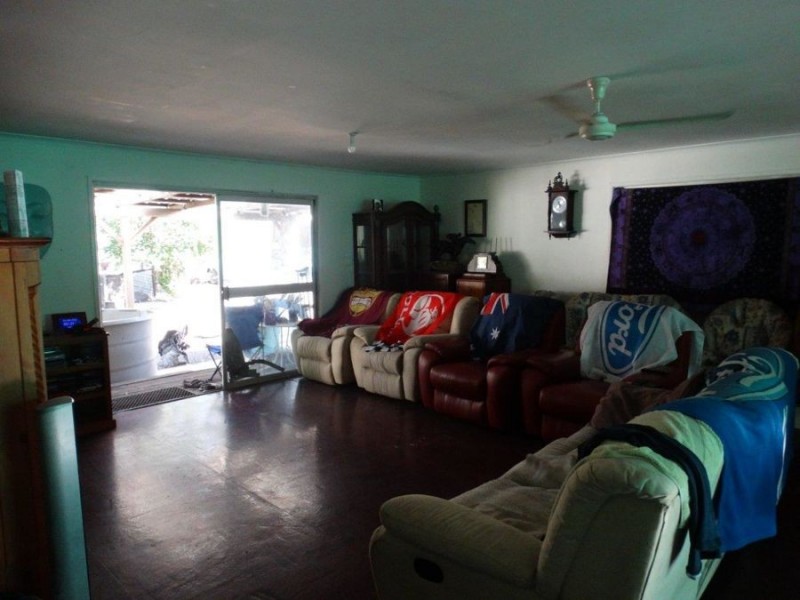 458 Cross Road, Euleilah QLD 4674