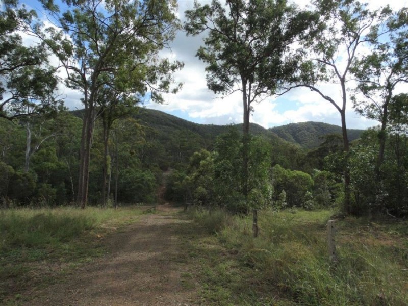 907 Hills Road, Mount Maria QLD 4674