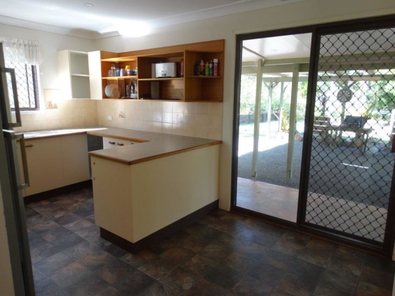 75 Oceanna Drive, Deepwater QLD 4674