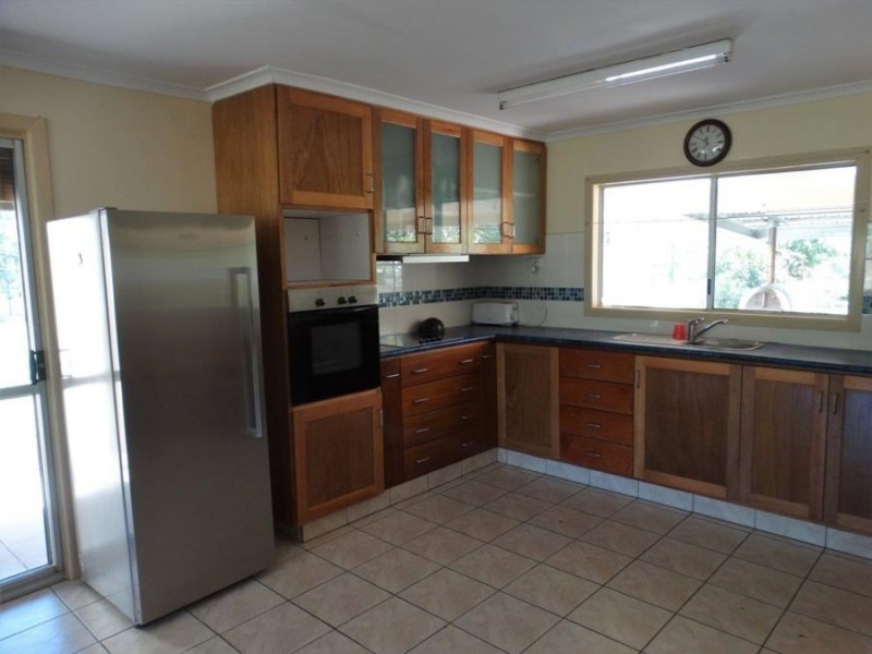 2 Stegemans Road, Rosedale QLD 4674
