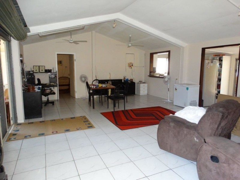 205 Lindy Drive, Rules Beach QLD 4674