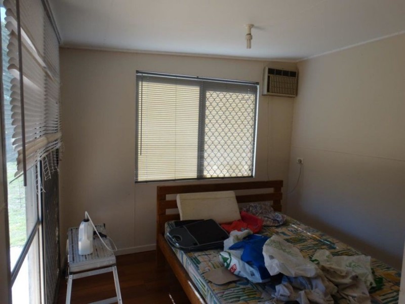 205 Lindy Drive, Rules Beach QLD 4674