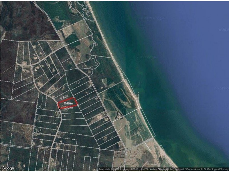 205 Lindy Drive, Rules Beach QLD 4674