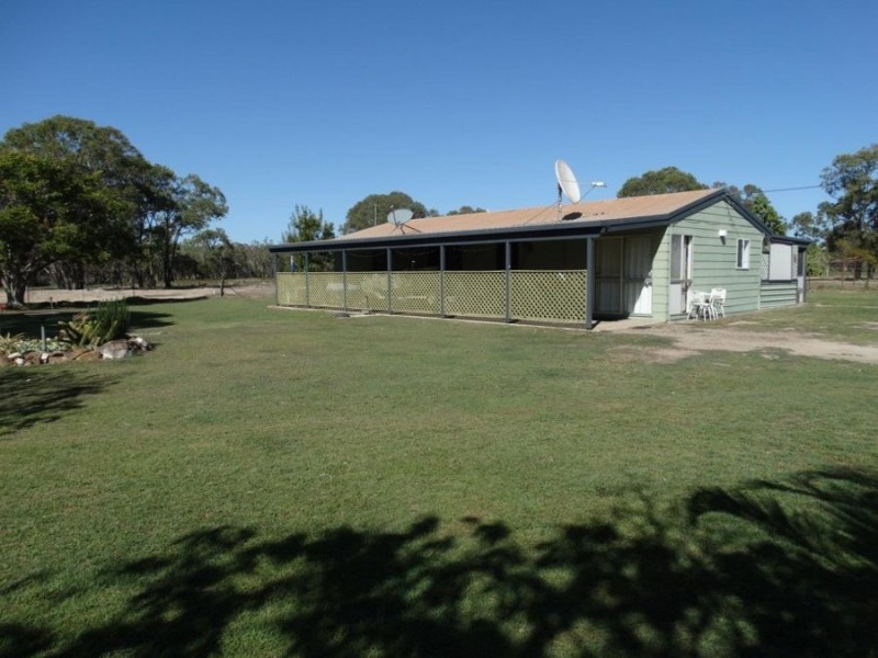 153 Matchbox Road, Deepwater QLD 4674