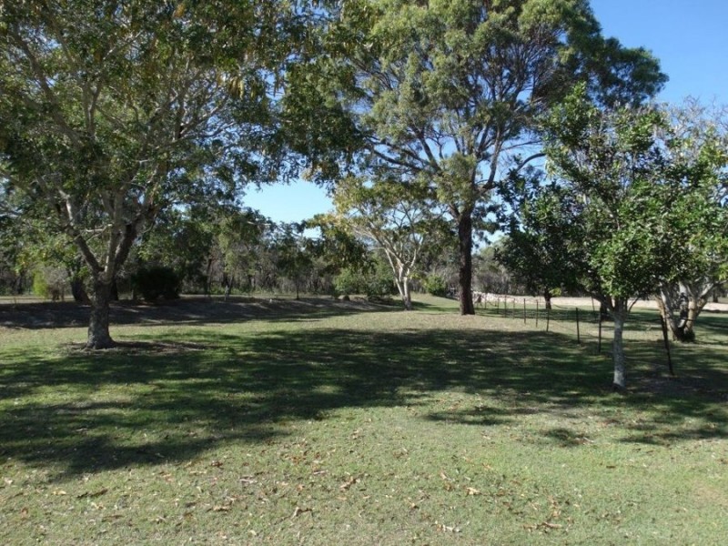 153 Matchbox Road, Deepwater QLD 4674