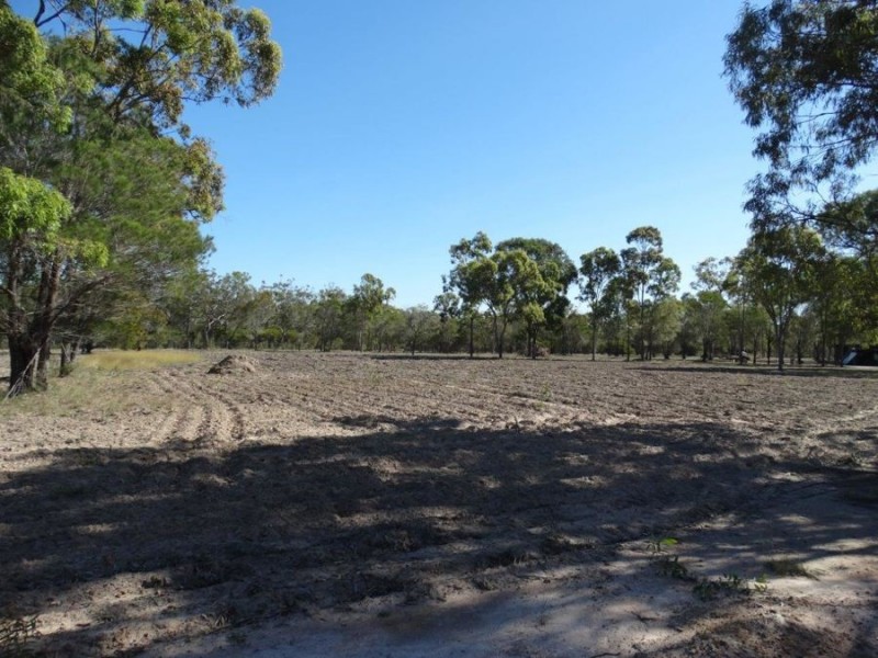 153 Matchbox Road, Deepwater QLD 4674