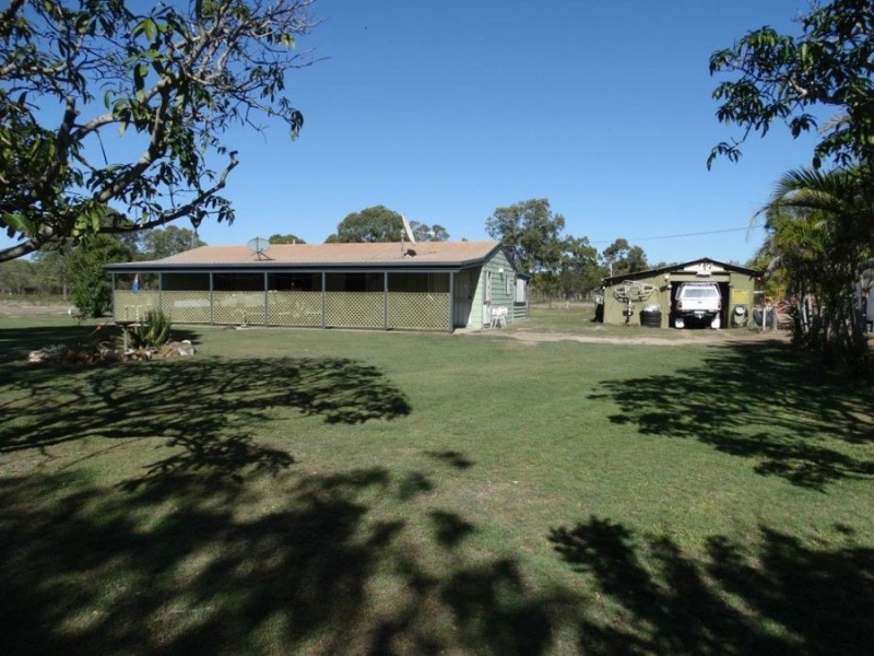 153 Matchbox Road, Deepwater QLD 4674