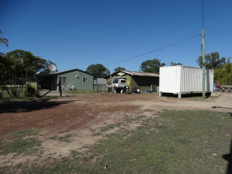 153 Matchbox Road, Deepwater QLD 4674