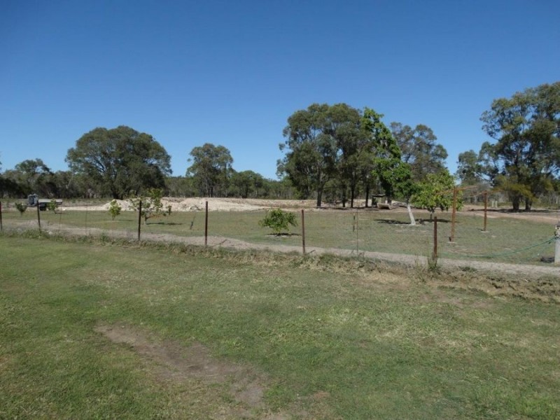 153 Matchbox Road, Deepwater QLD 4674